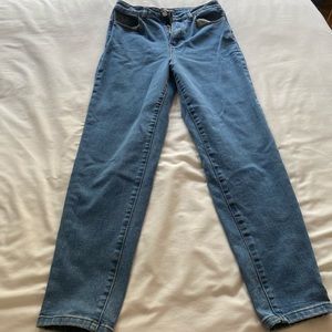 Mom jeans